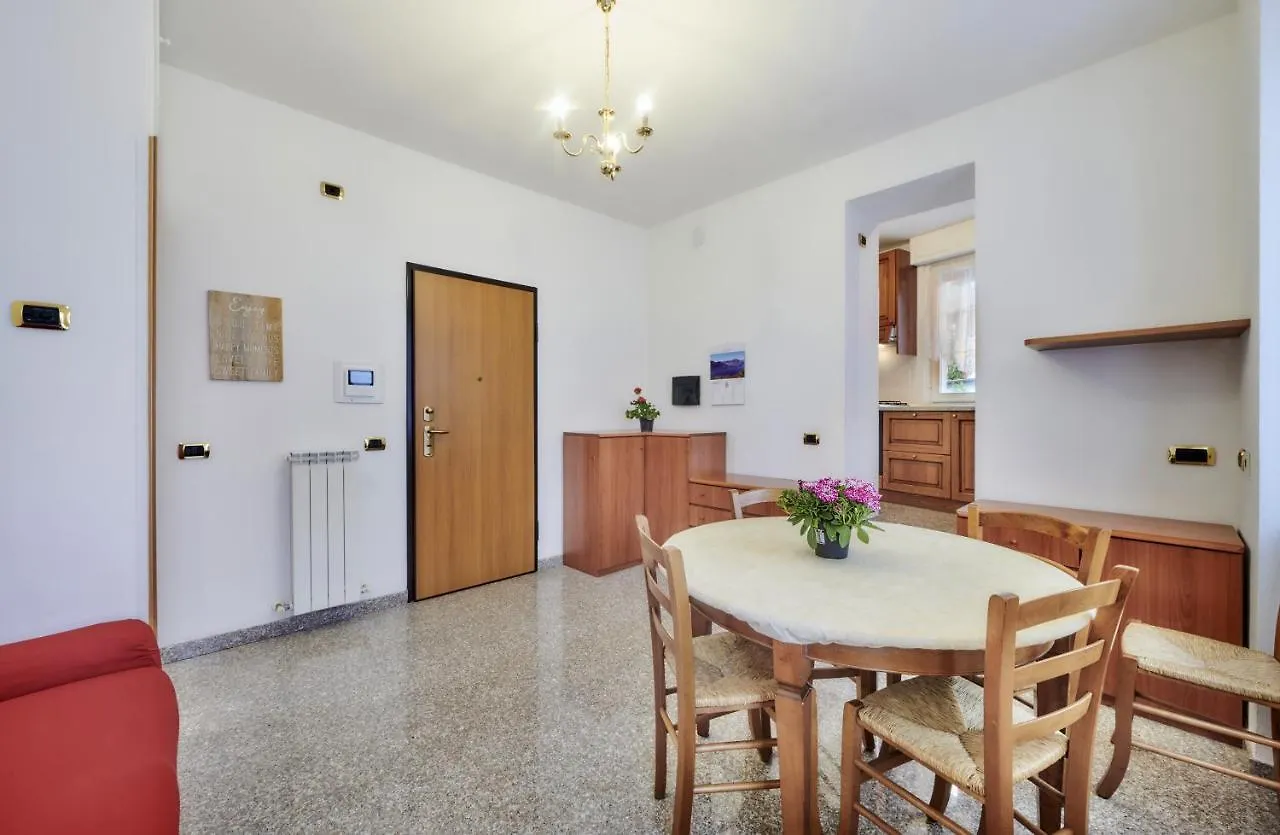 In Centro Apartment Lierna